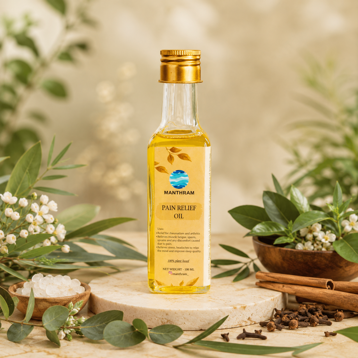 Manthram Pain Relief Oil - Ayurvedic Care for Joint Pain, Muscle Pain & Body Pain, Arthritis related Pain, Headaches & Sprain - 100ml (Pack of 1)